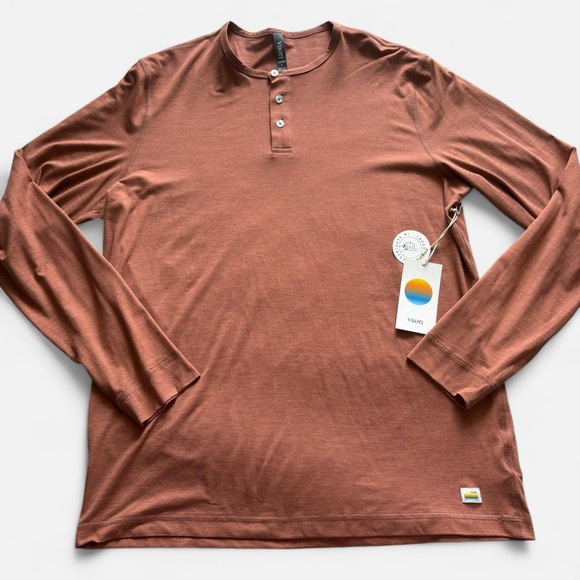 Vuori Other - Vuori Men's Copper Ease Performance Henley Shirt
